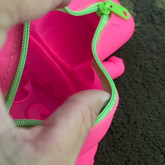 3D Stitch Case - Picture 7 of 8